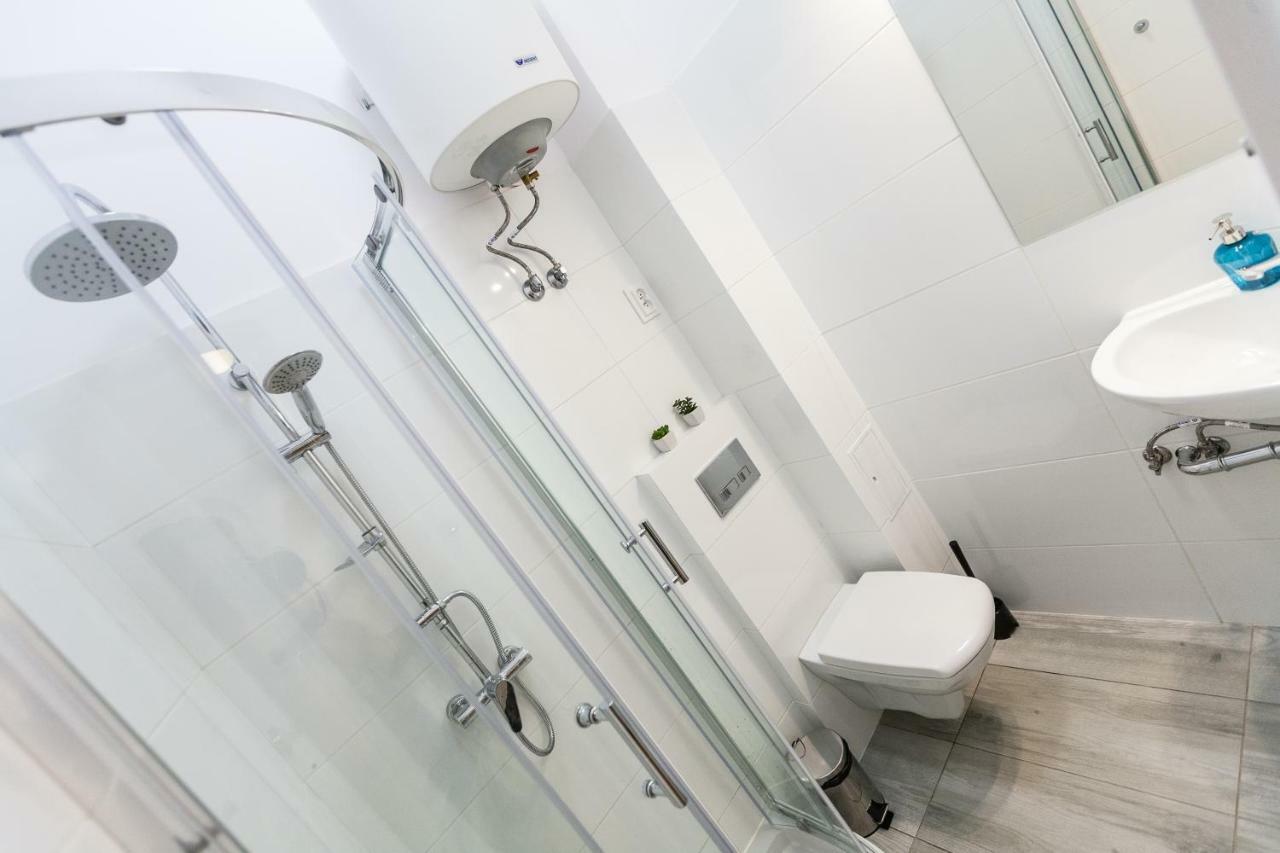 Grodzka 42 Apartment Красков Екстериор снимка