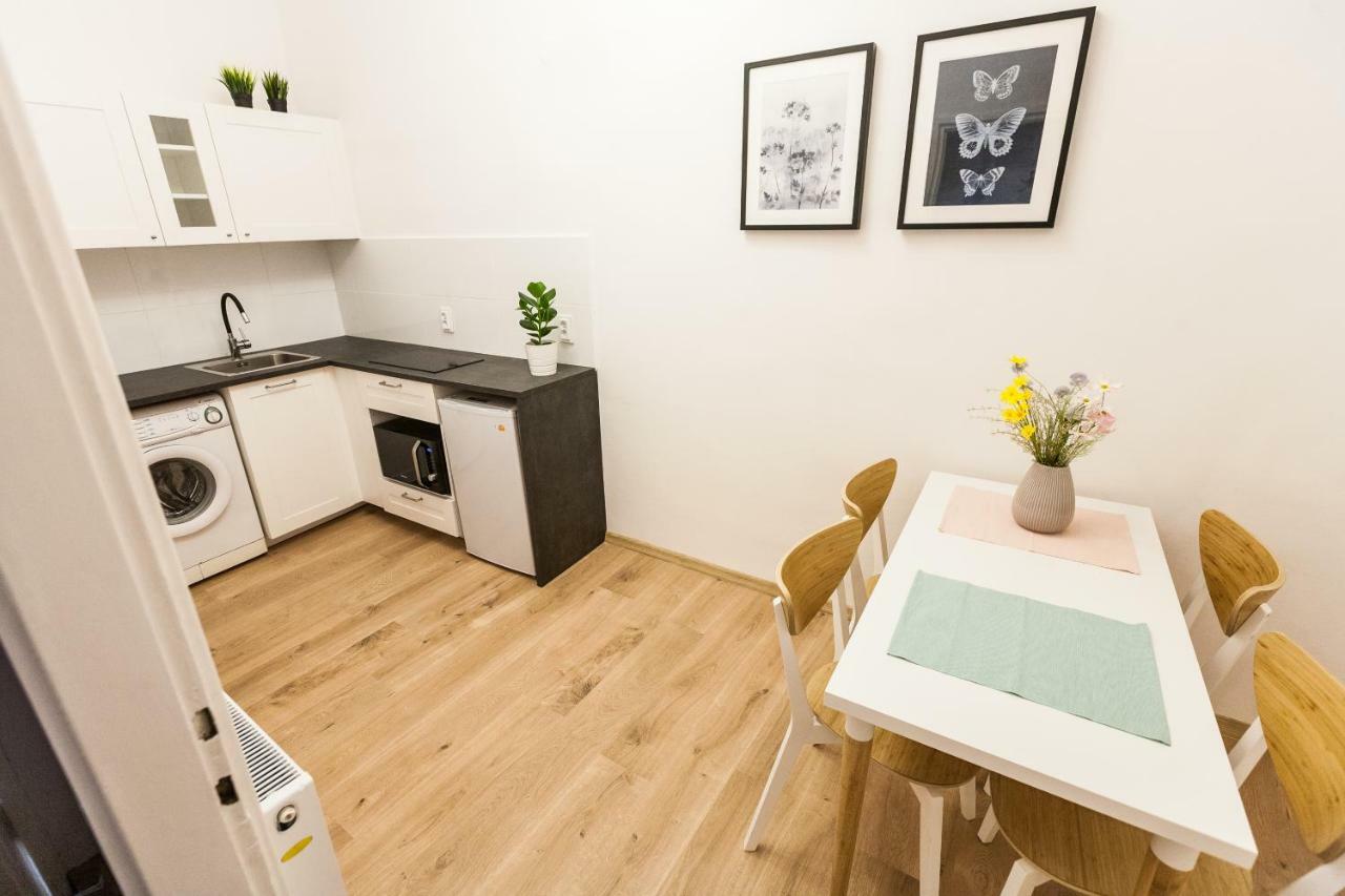 Grodzka 42 Apartment Красков Екстериор снимка